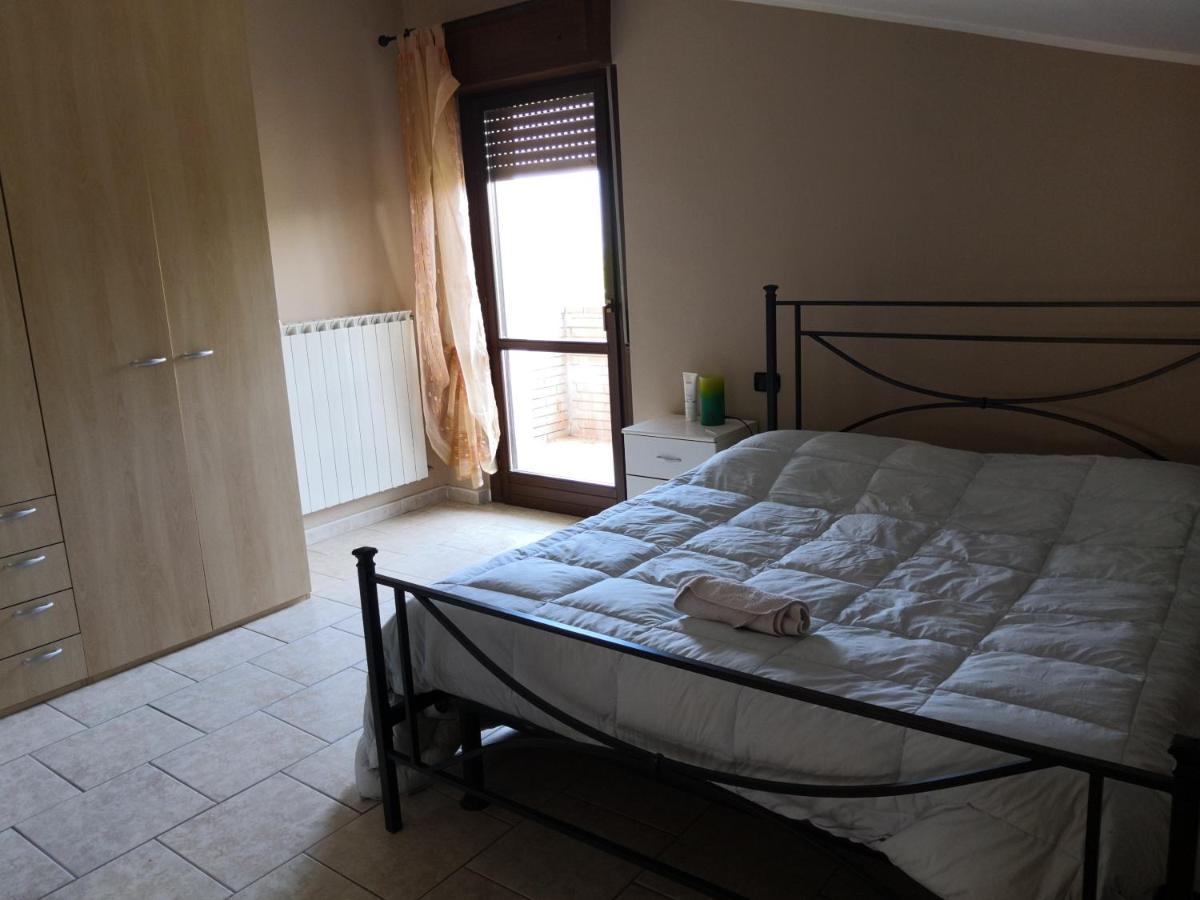La Mansardina Apartamento Sulmona Exterior foto